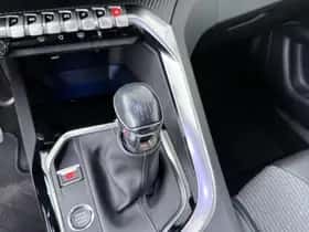Peugeot 3008 (2021) thumbnail 21