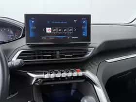 Peugeot 3008 (2021) thumbnail 22