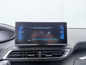 Peugeot 3008 (2021) thumbnail 40