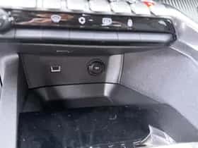 Peugeot 3008 (2021) thumbnail 46