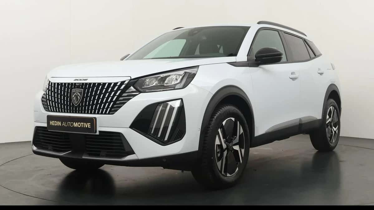 Peugeot e-2008 (2026) — foto 1