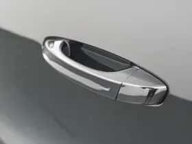 Peugeot e-3008 (2025) thumbnail 11