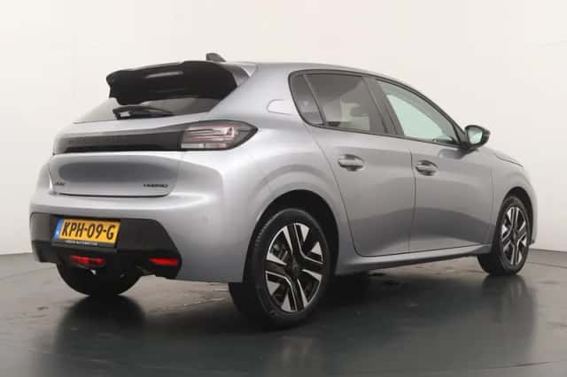 Peugeot 208 (2025) thumbnail 2