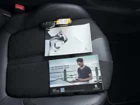 Peugeot 5008 (2022) thumbnail 10