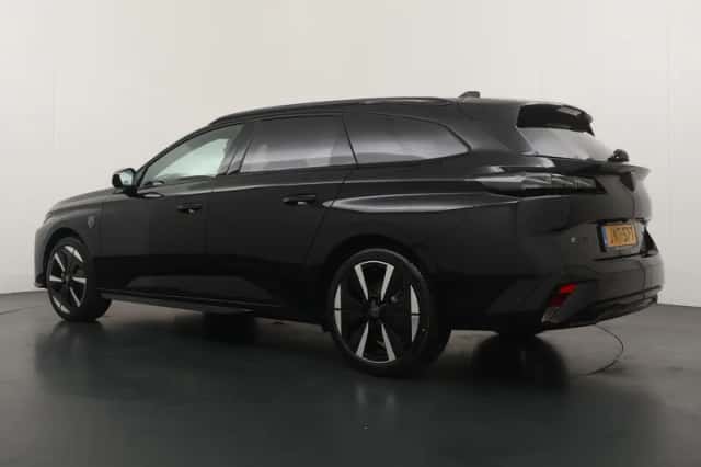 Peugeot e-308 (2025) thumbnail 3