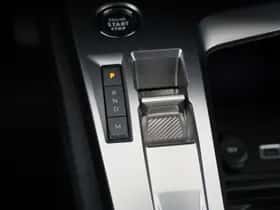 Peugeot 308 (2022) thumbnail 25