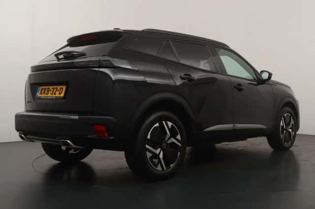 Peugeot 2008 (2025) thumbnail 2