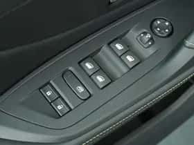 Peugeot 308 (2025) thumbnail 23