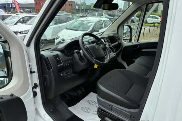 Peugeot Boxer (2021) thumbnail 3