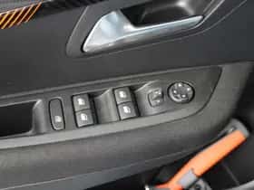 Peugeot e-208 (2023) thumbnail 23