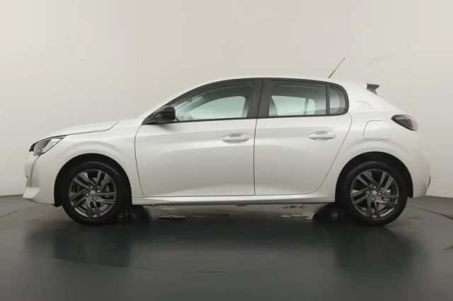 Peugeot 208 (2022) thumbnail 3
