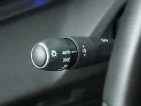 Peugeot 308 (2024) thumbnail 29