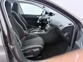 Peugeot 308 (2016) thumbnail 19