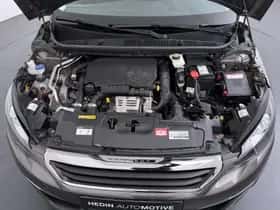 Peugeot 308 (2016) thumbnail 29