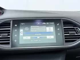 Peugeot 308 (2016) thumbnail 40