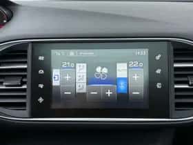 Peugeot 308 (2016) thumbnail 42