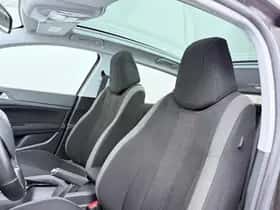 Peugeot 308 (2016) thumbnail 47