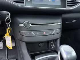 Peugeot 308 (2016) thumbnail 7