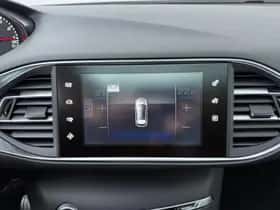 Peugeot 308 (2016) thumbnail 9
