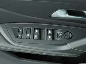 Peugeot 308 (2025) thumbnail 22