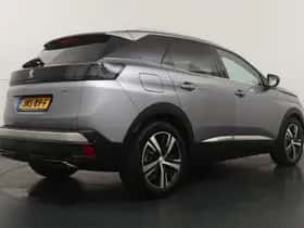 Peugeot 3008 (2023) thumbnail 2