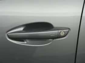 Peugeot 3008 (2023) thumbnail 34