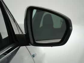 Peugeot 3008 (2023) thumbnail 39
