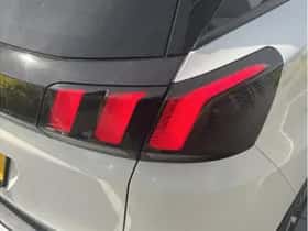 Peugeot 3008 (2018) thumbnail 33