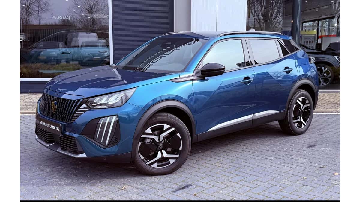 Peugeot 2008 (2025) — foto 1