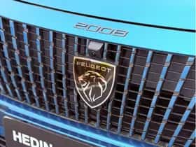 Peugeot 2008 (2025) thumbnail 10