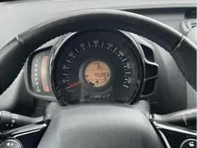 Peugeot 108 (2021) thumbnail 16