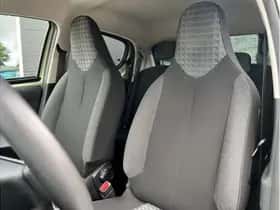 Peugeot 108 (2021) thumbnail 25