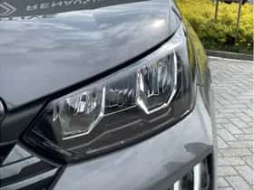 Peugeot 2008 (2025) thumbnail 11