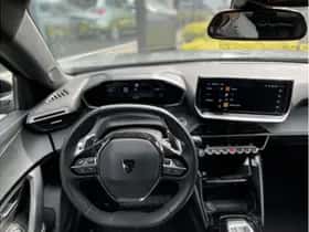 Peugeot 2008 (2025) thumbnail 3