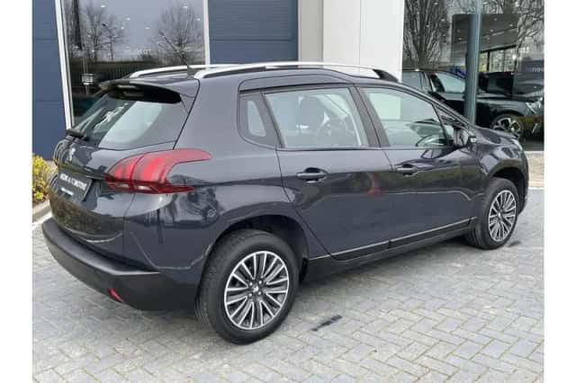 Peugeot 2008 (2019) thumbnail 2
