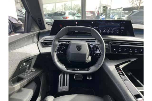 Peugeot 5008 (2025) thumbnail 3