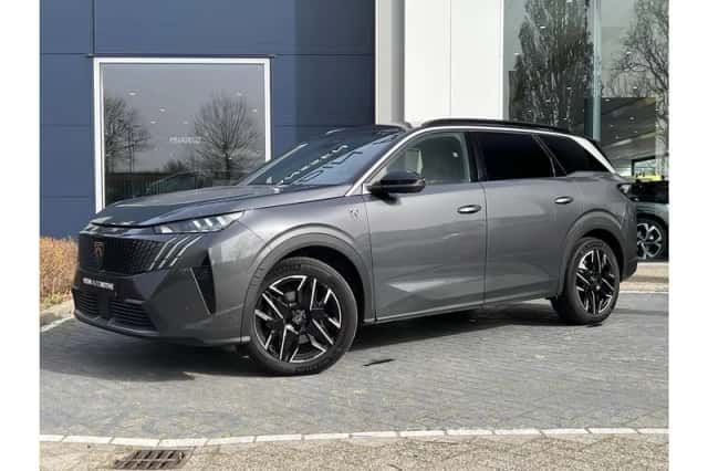 Peugeot 5008 (2025) thumbnail 5