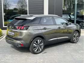 Peugeot 3008 (2021) thumbnail 2