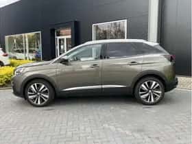 Peugeot 3008 (2021) thumbnail 8