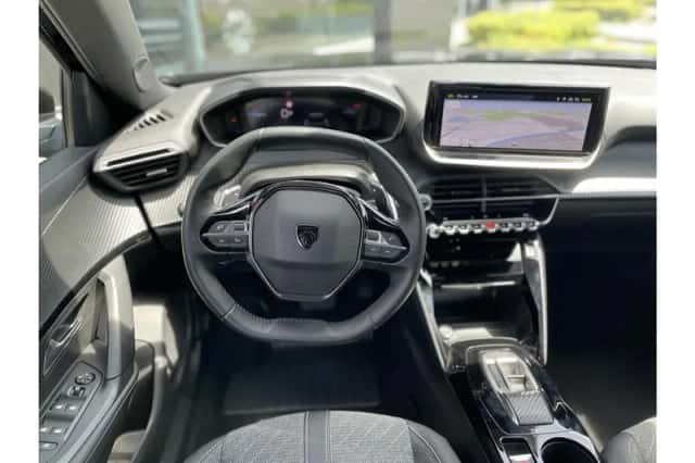 Peugeot 2008 (2025) thumbnail 2