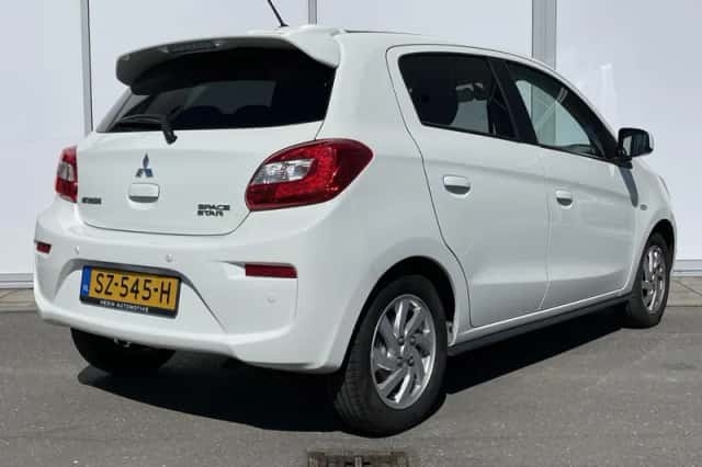 Mitsubishi Space Star (2018) thumbnail 2