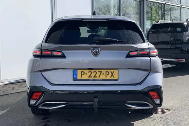 Peugeot 308 (2022) thumbnail 14