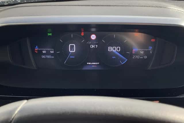 Peugeot 308 (2022) thumbnail 17