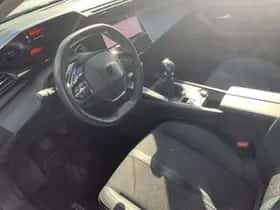 Peugeot 308 (2022) thumbnail 5