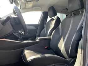 Peugeot 308 (2022) thumbnail 6