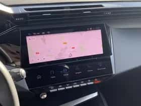 Peugeot 308 (2022) thumbnail 9