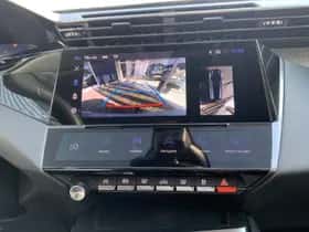 Peugeot 308 (2022) thumbnail 10