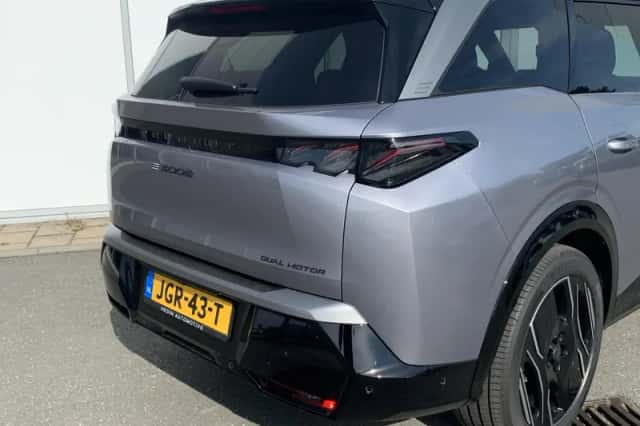 Peugeot E-5008 (2025) thumbnail 21