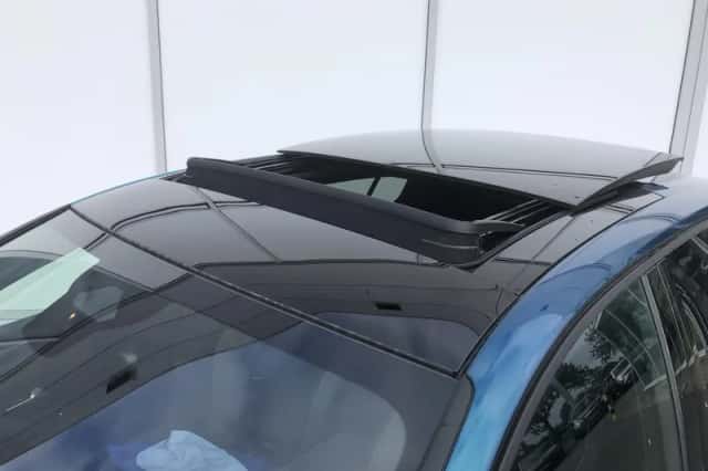 Peugeot 408 (2025) thumbnail 3