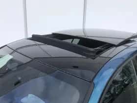 Peugeot 408 (2025) thumbnail 3